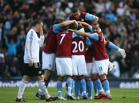 王钰栋新经纪公司：曾代理莱万、拜尔，旗下球员多在德国、瑞士踢球（王钰栋签约新经纪公司：曾服务莱万、拜尔，客户多征战德瑞联赛）